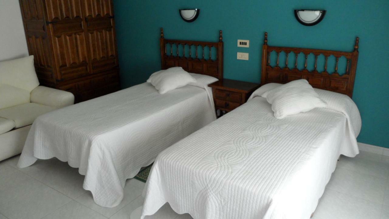 Hostal La Paz Vista Alegre ภายนอก รูปภาพ